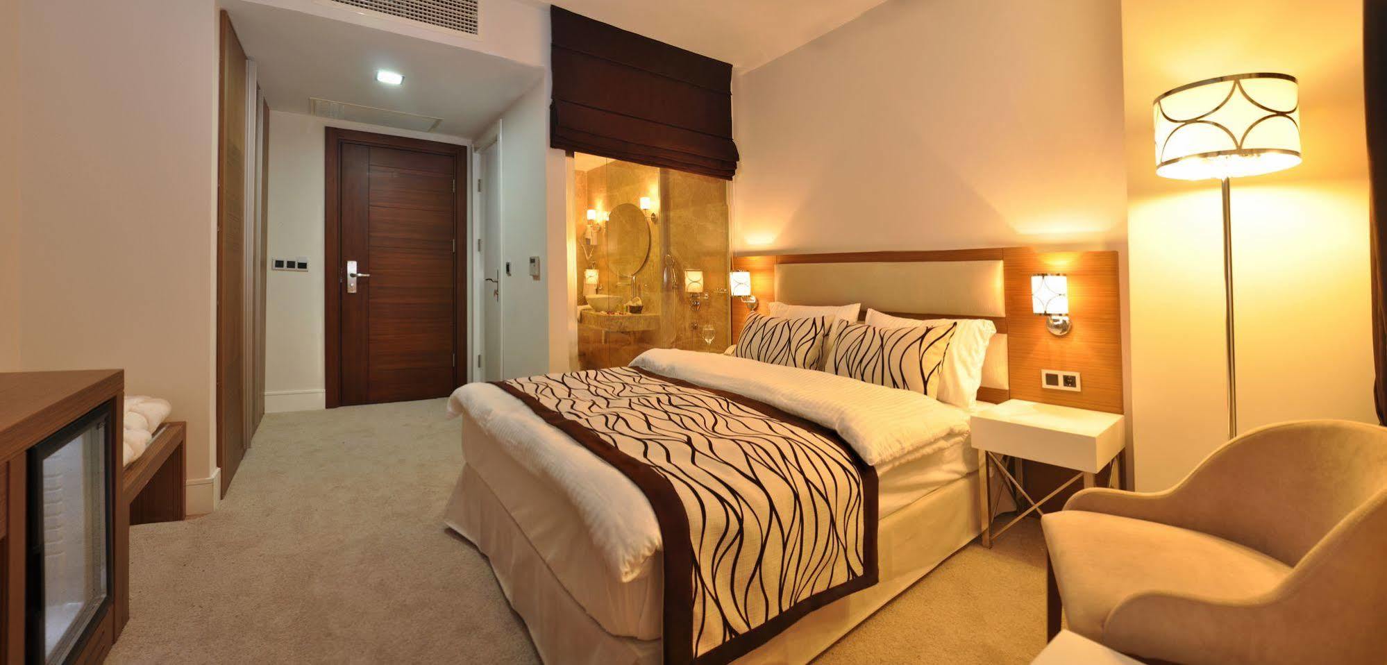 Taksim Line Hotel Istanbul Ngoại thất bức ảnh